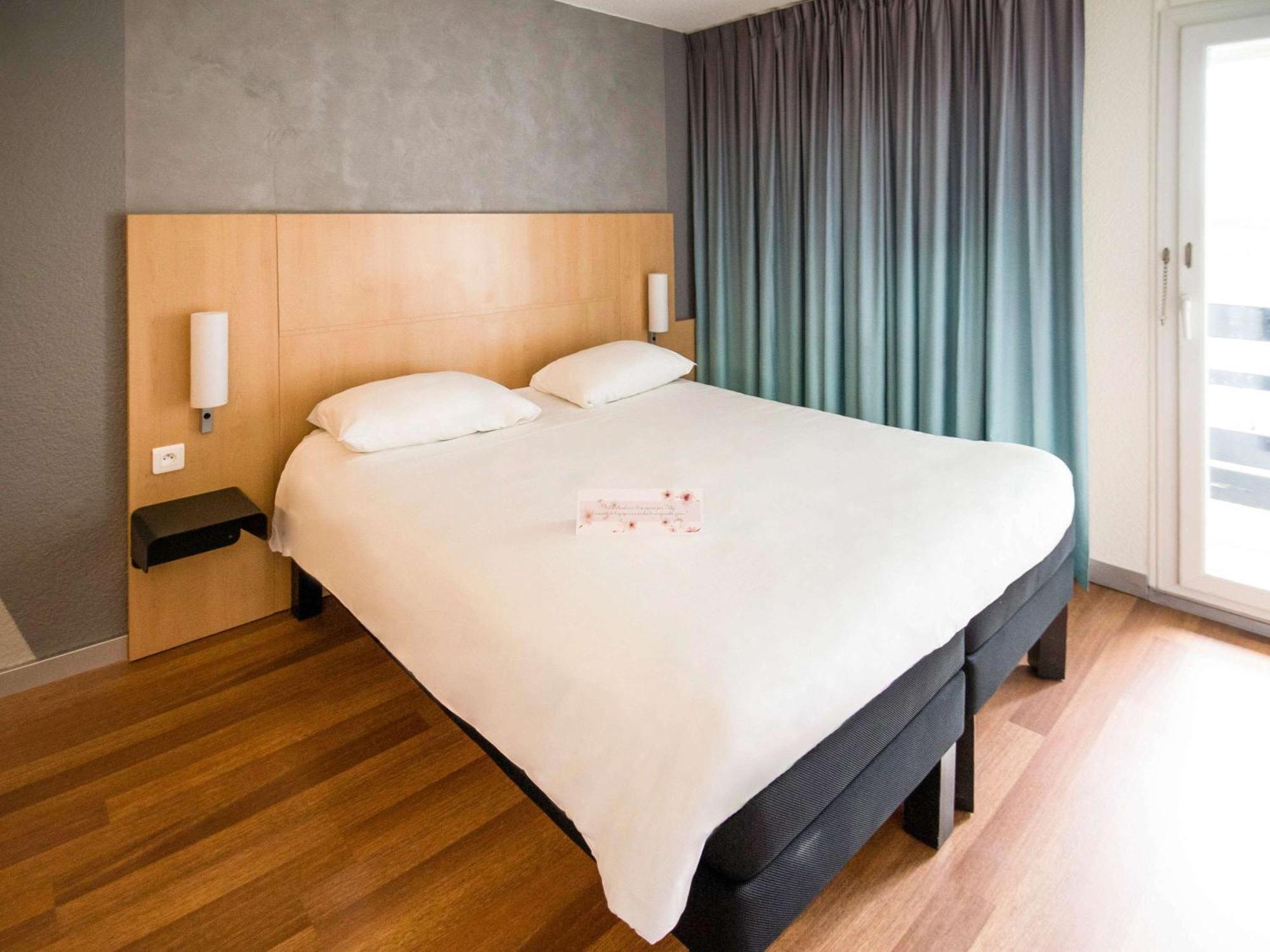 Ibis Rennes Beaulieu Hotel Cesson-Sevigne Bagian luar foto
