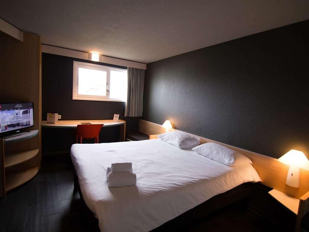 Ibis Rennes Beaulieu Hotel Cesson-Sevigne Ruang foto