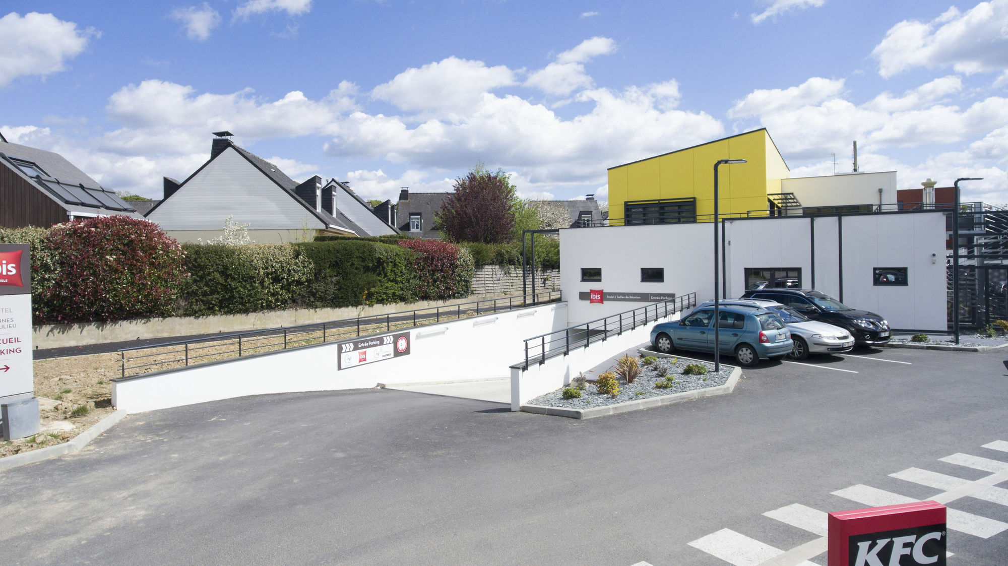 Ibis Rennes Beaulieu Hotel Cesson-Sevigne Bagian luar foto