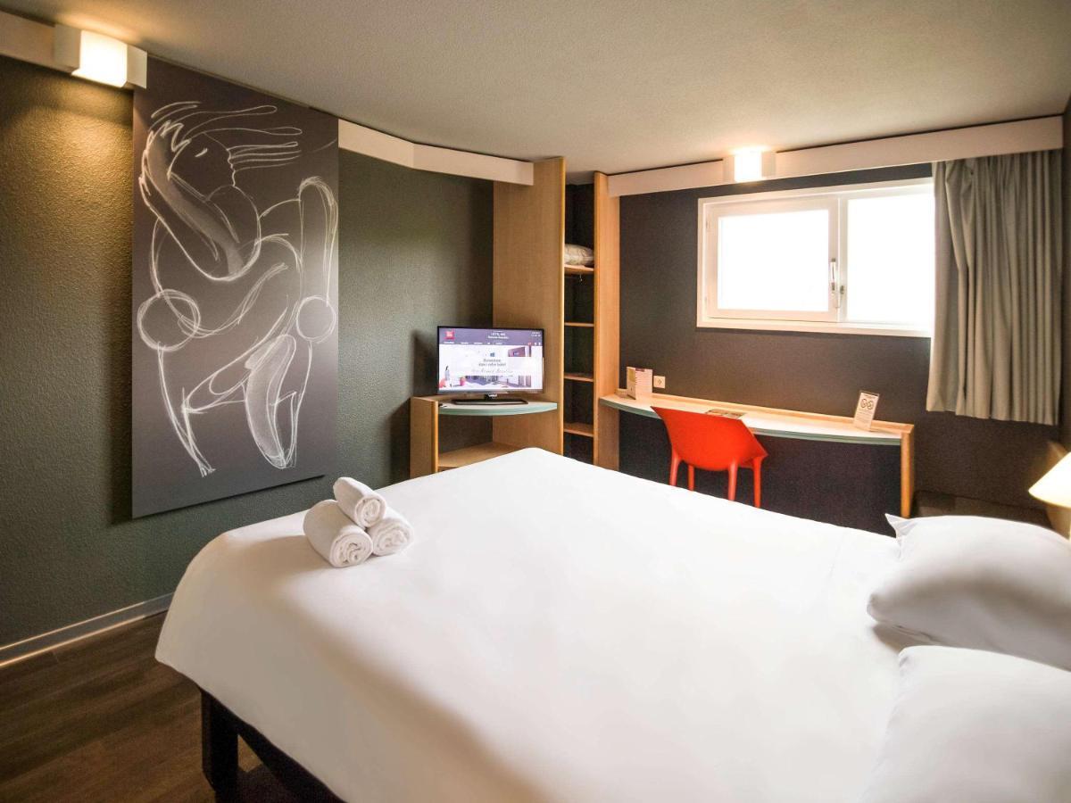 Ibis Rennes Beaulieu Hotel Cesson-Sevigne Bagian luar foto